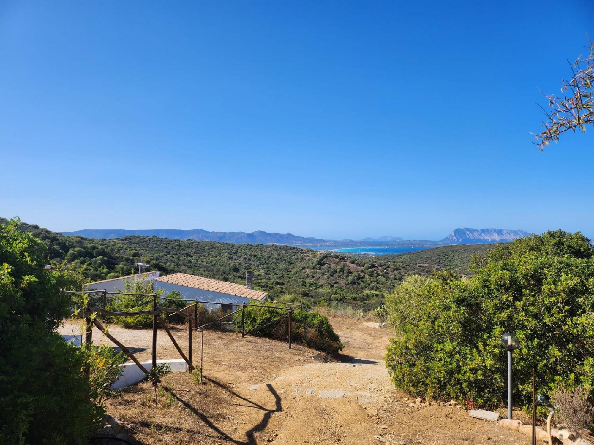 Agrustos Paradise Budoni Bagian luar foto